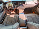 Town Car 2004