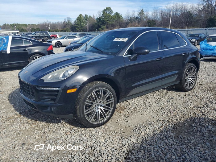 2015 Porsche Macan - Image 1 of 5