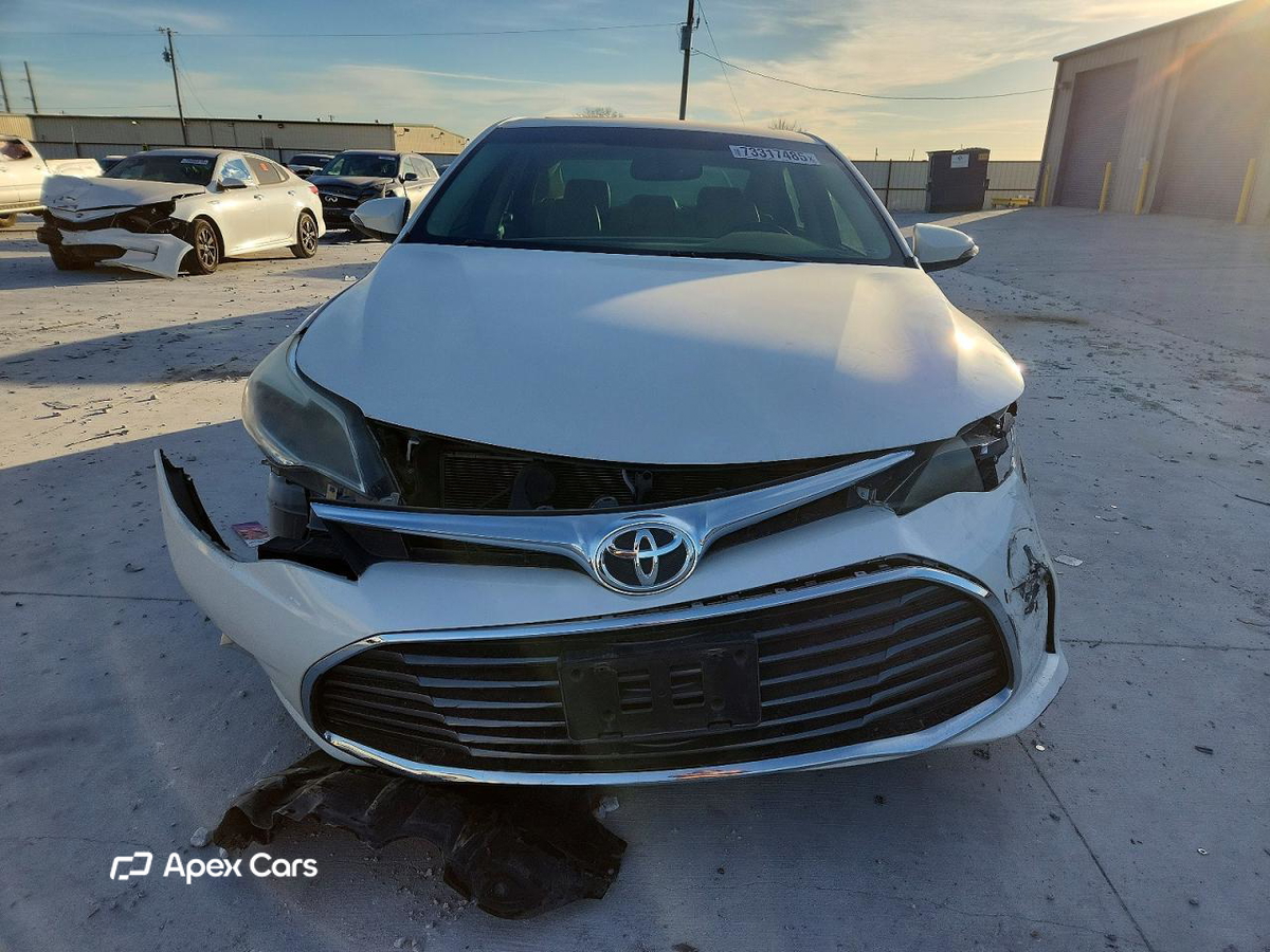 Toyota Avalon 2016