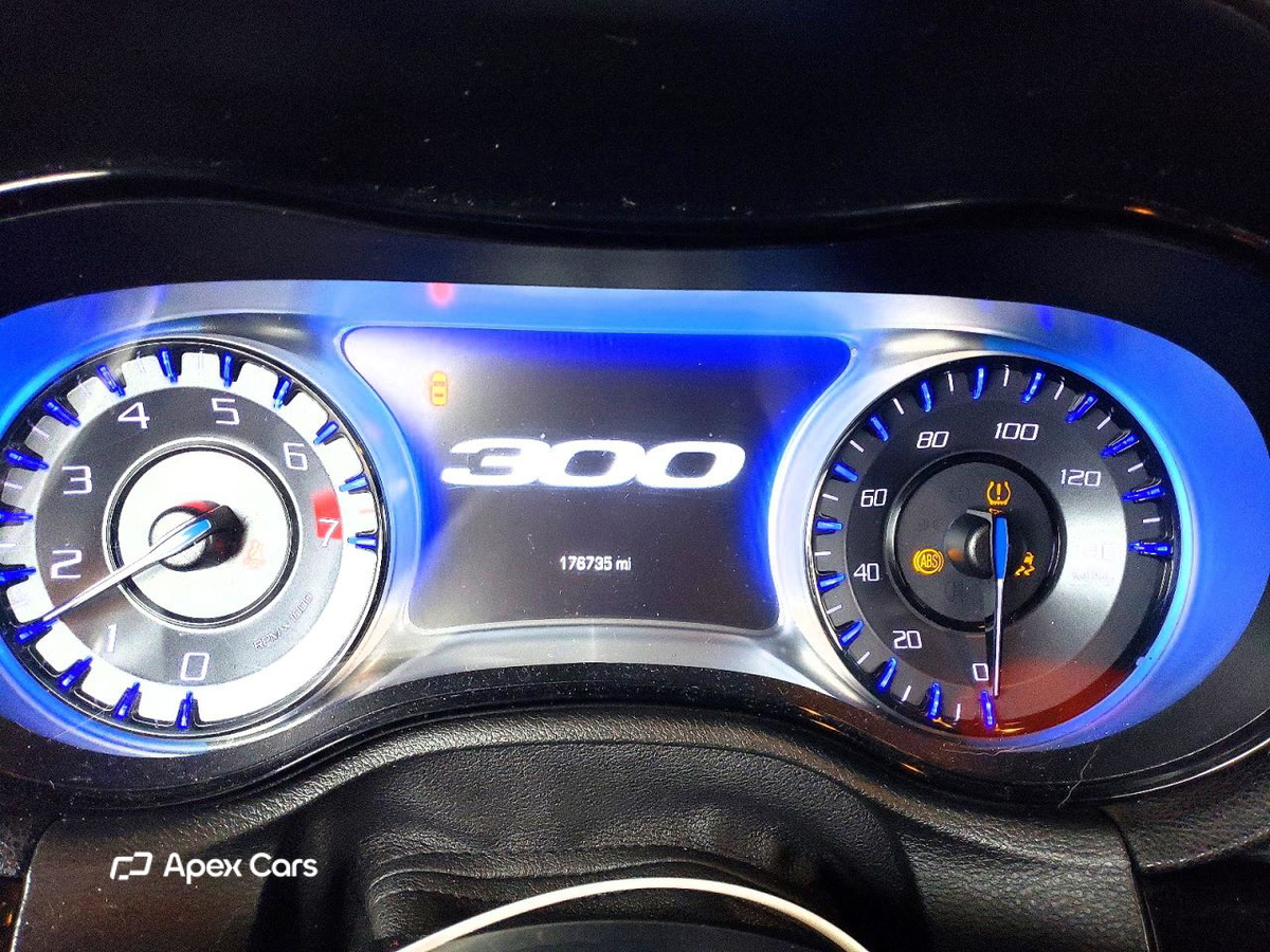 Chrysler 300 2018