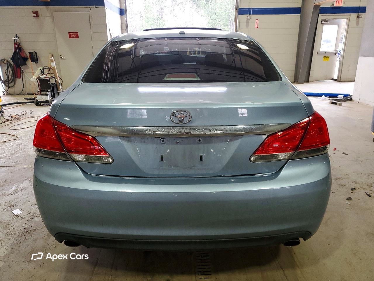 Toyota Avalon 2011
