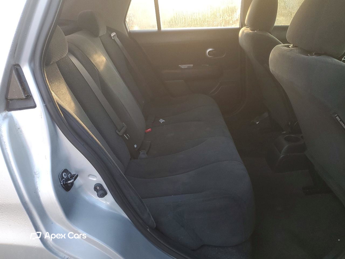 Nissan Versa 2010