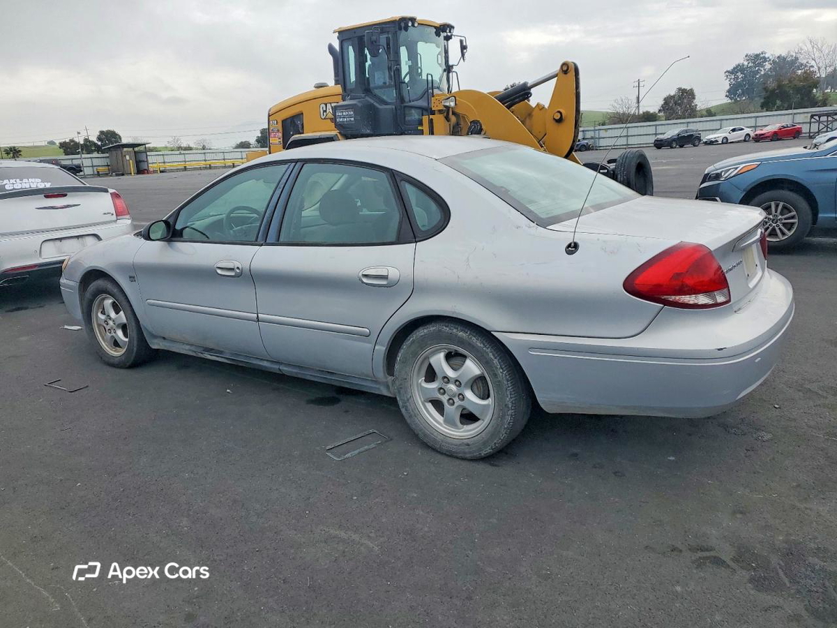 Ford Taurus 2004