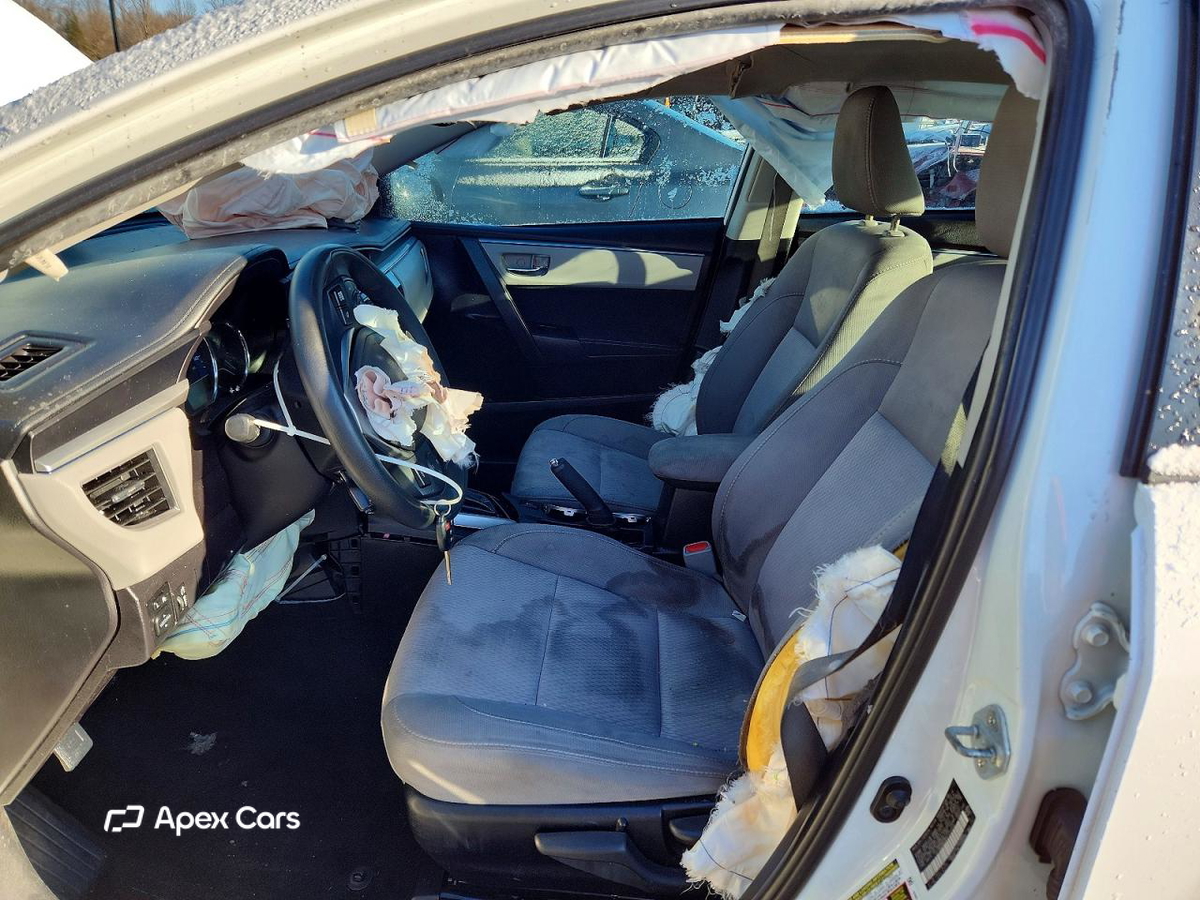 Toyota Corolla 2015