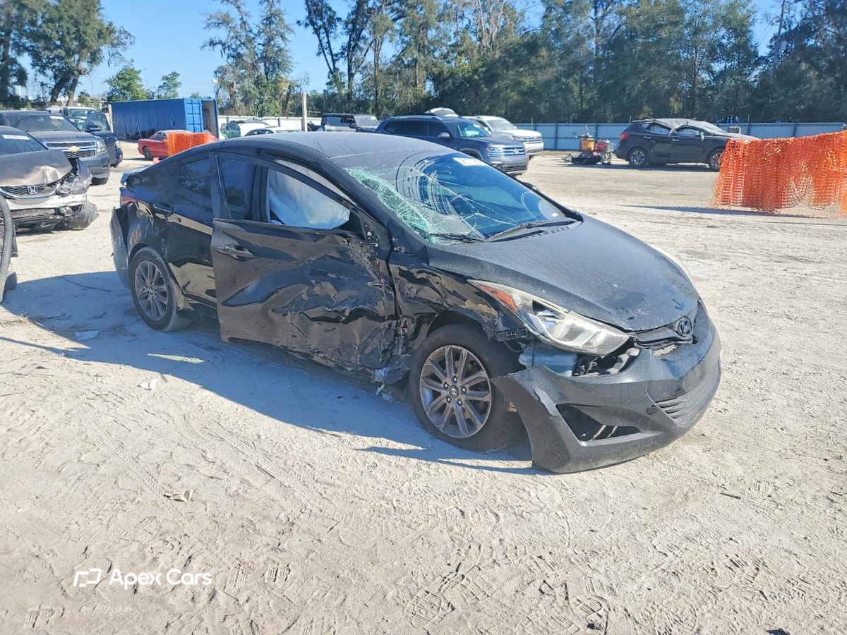 Hyundai Elantra 2016