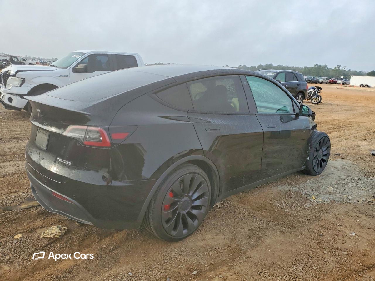 Tesla Model Y 2022