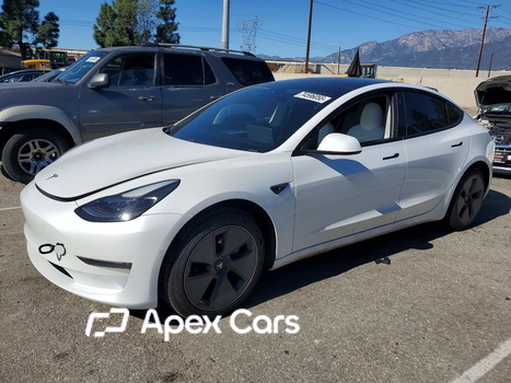 Tesla Model 3 2021 - Image 1 of 12