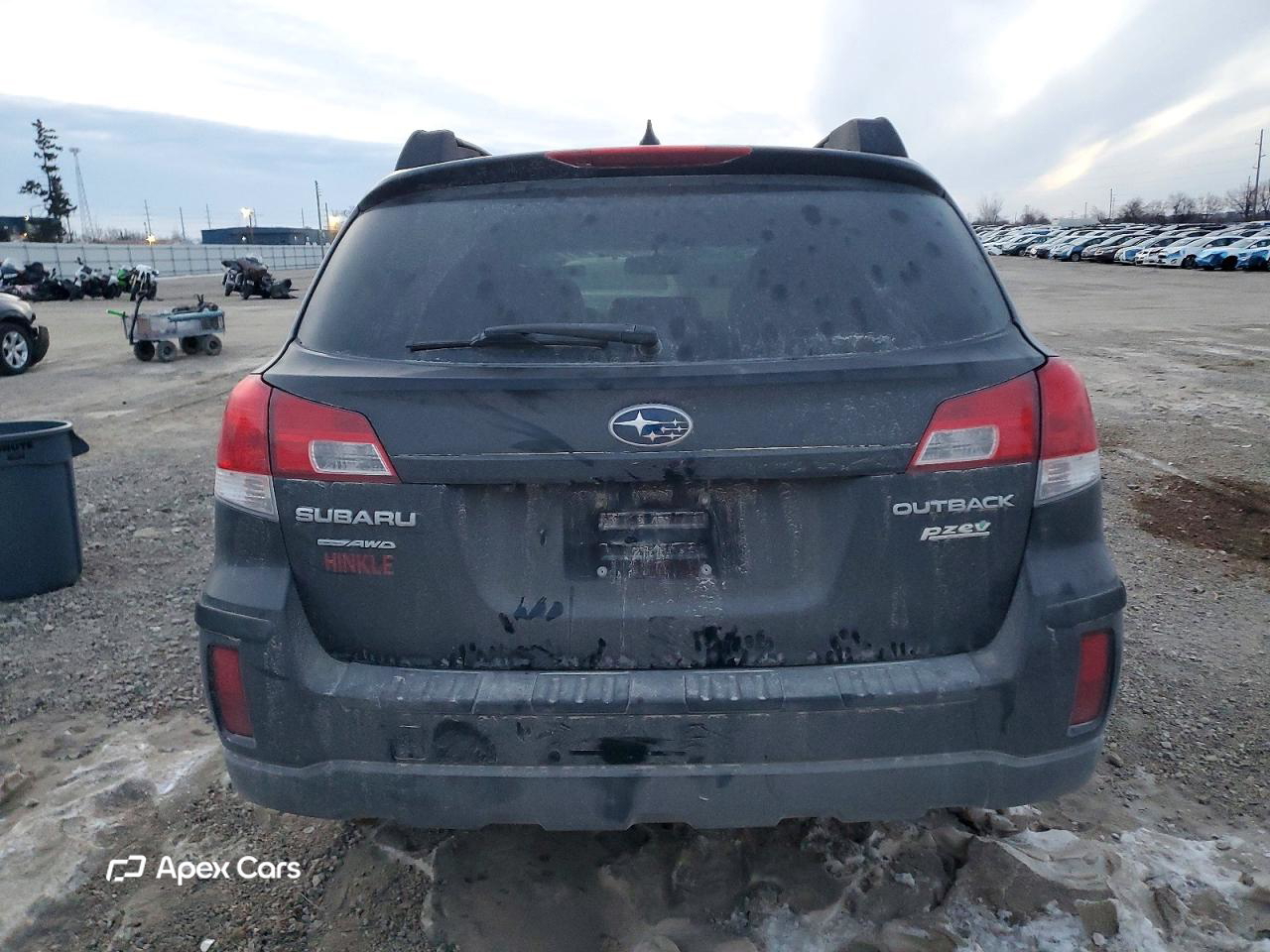 Subaru Outback 2011