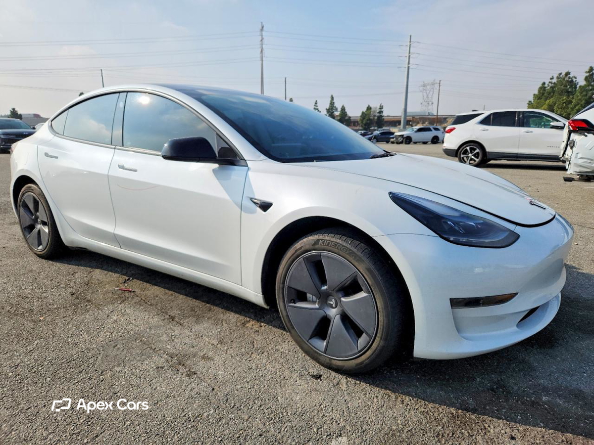 Tesla Model 3 2023