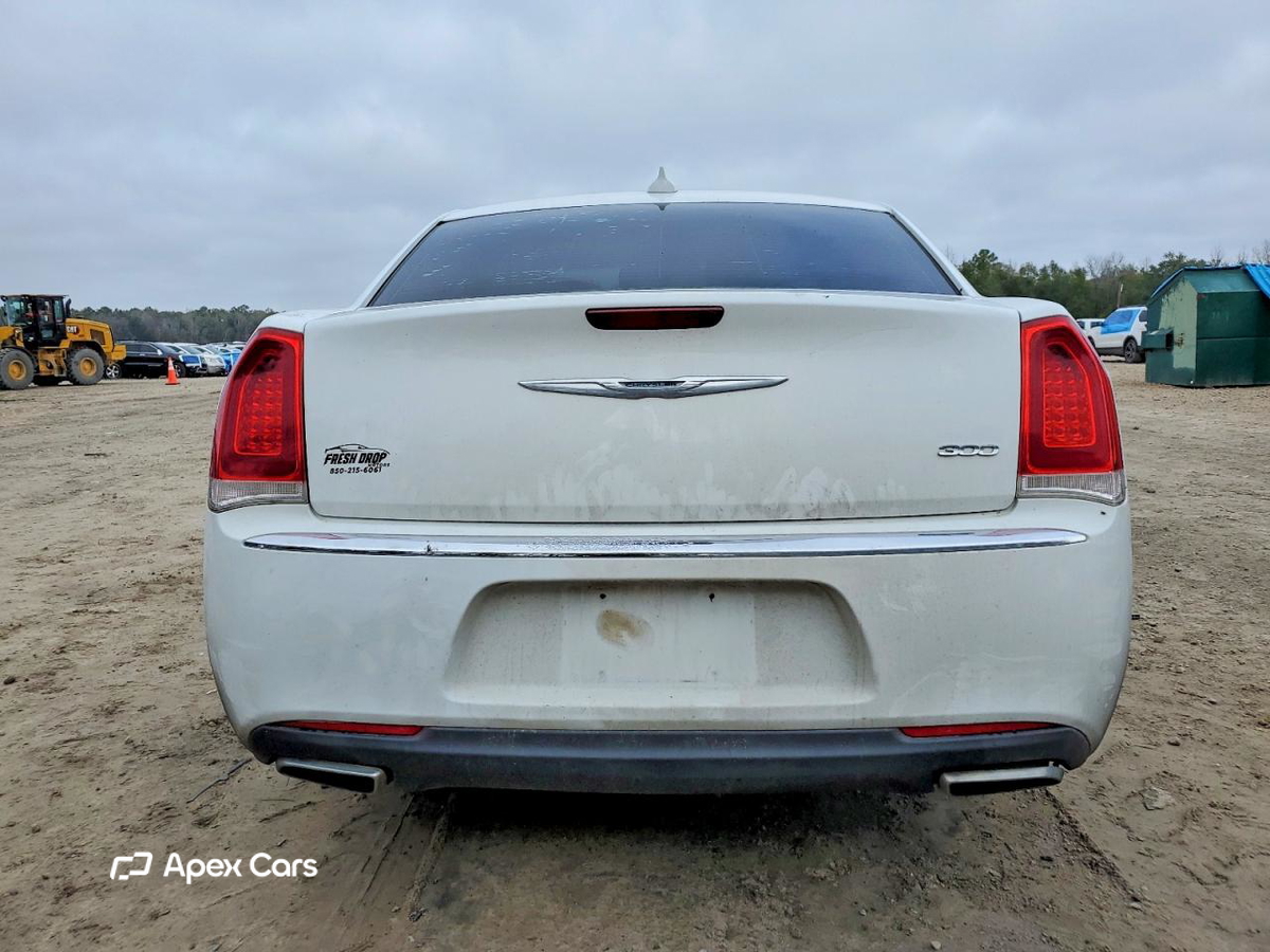 Chrysler 300 2015