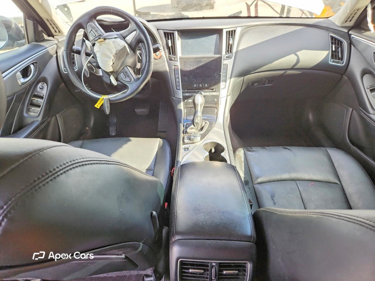 Infiniti Q50 2014