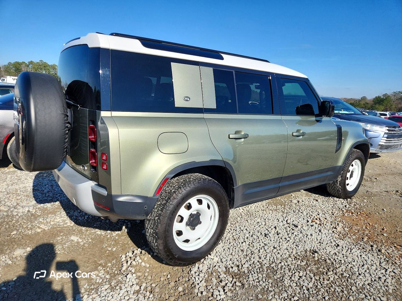 Land Rover Defender 2020