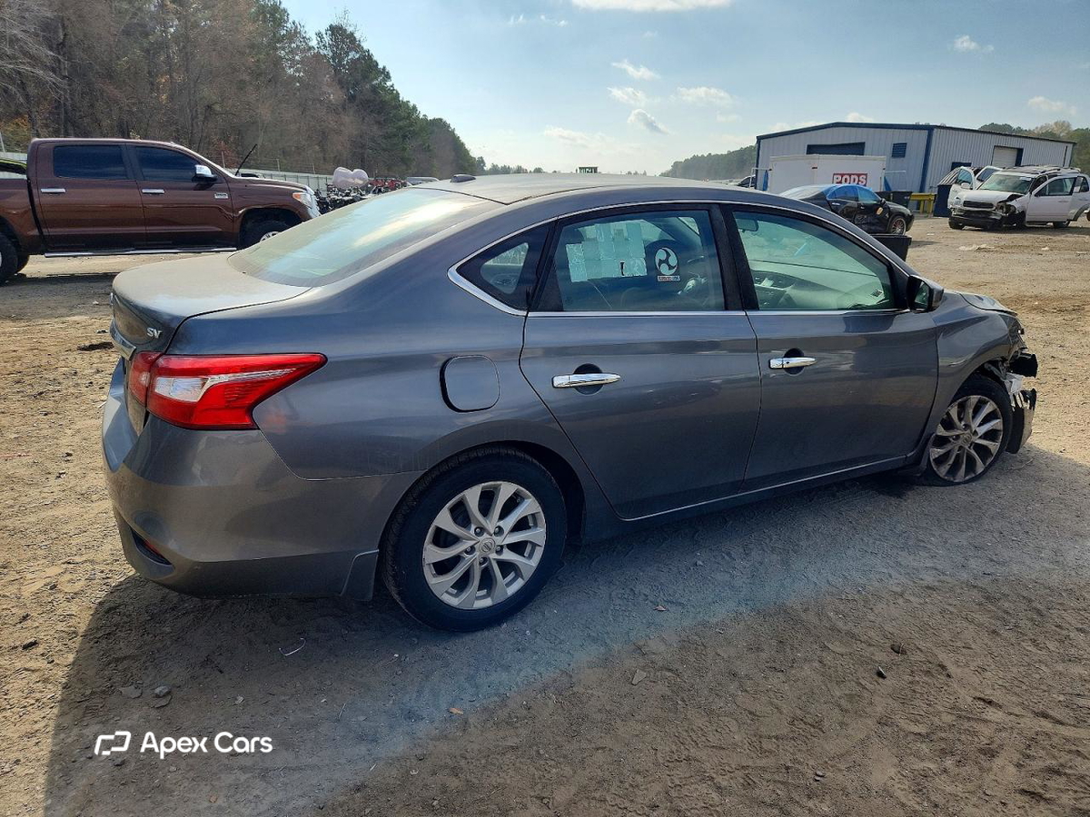 Nissan Sentra 2018