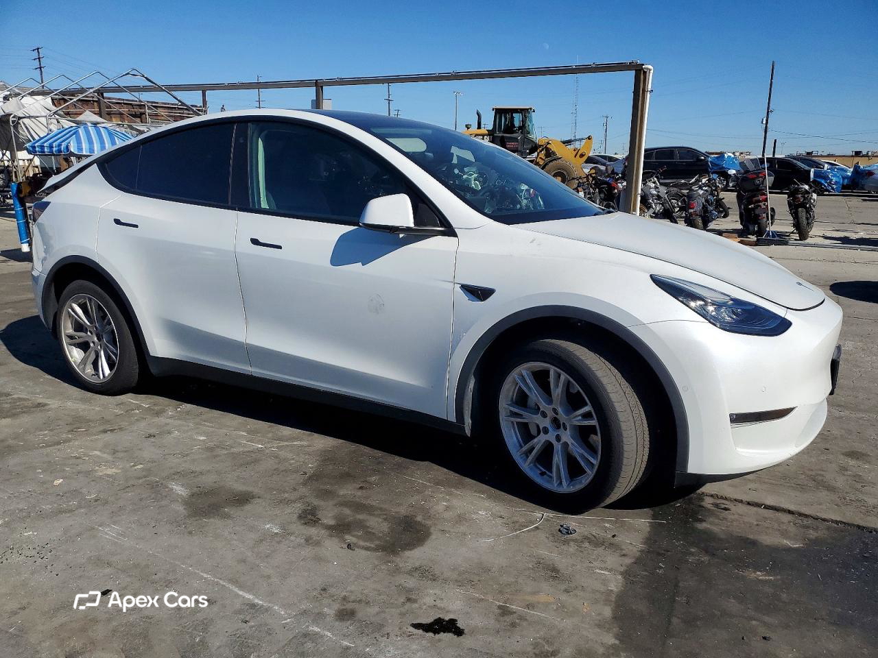 Tesla Model Y 2022