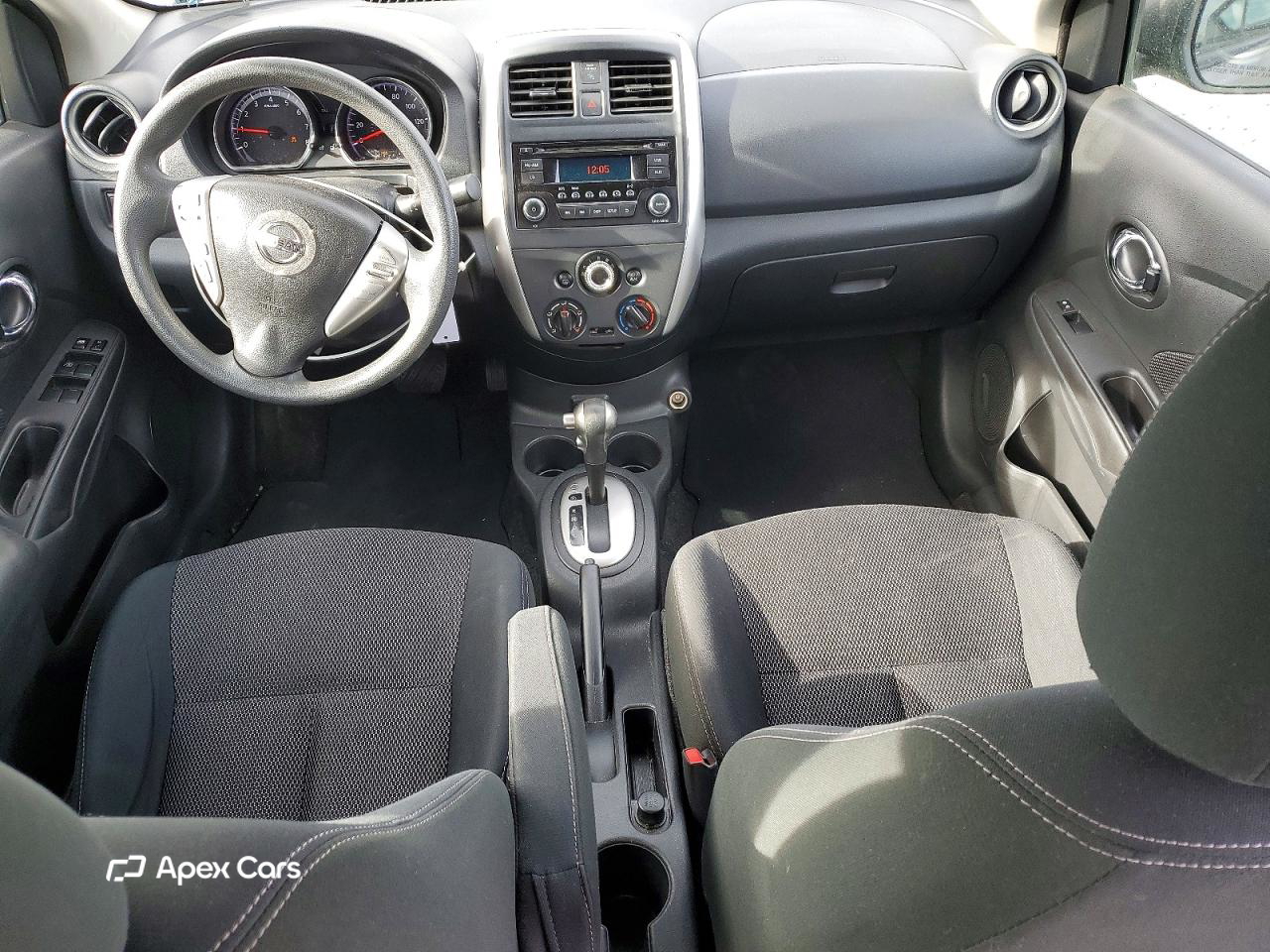 Nissan Versa 2017