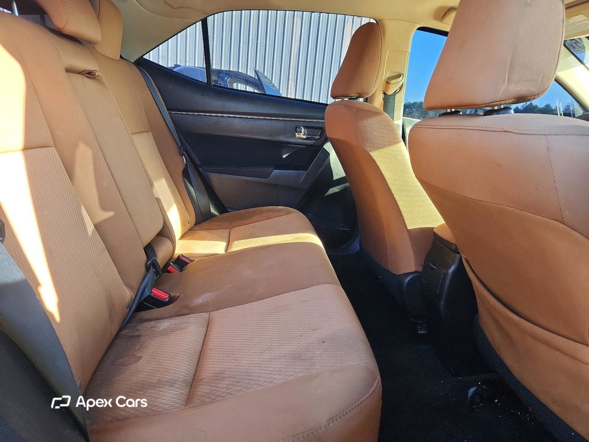 Toyota Corolla 2015