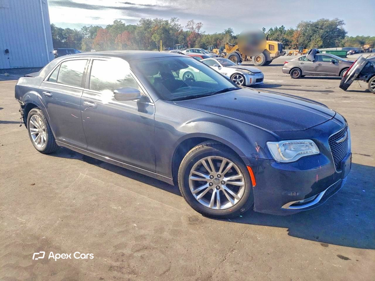 Chrysler 300C 2016