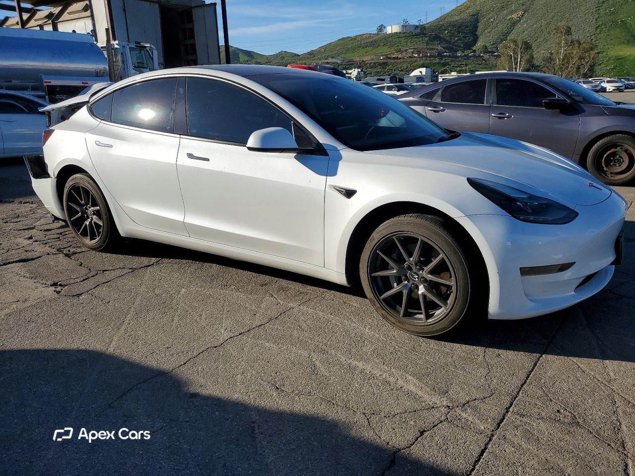 Tesla Model 3 2023
