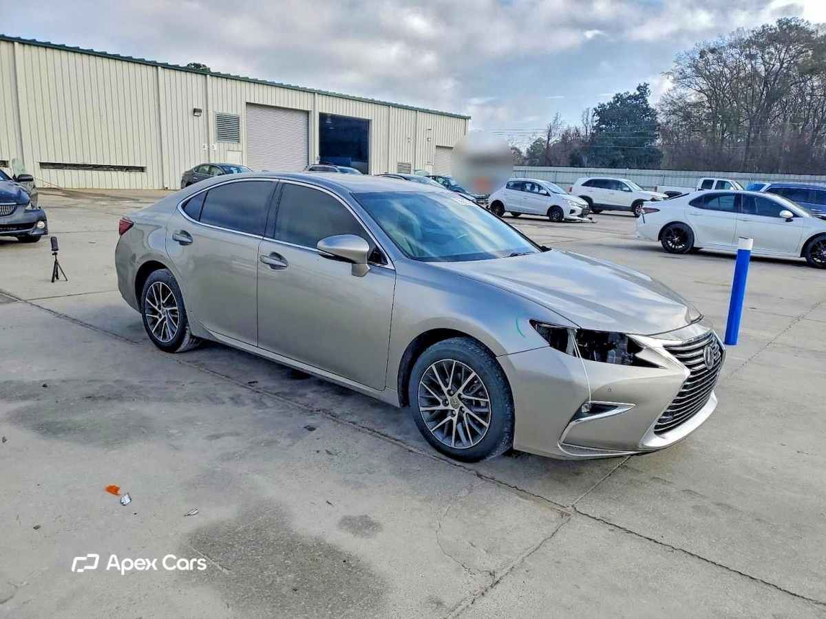 Lexus ES 2016
