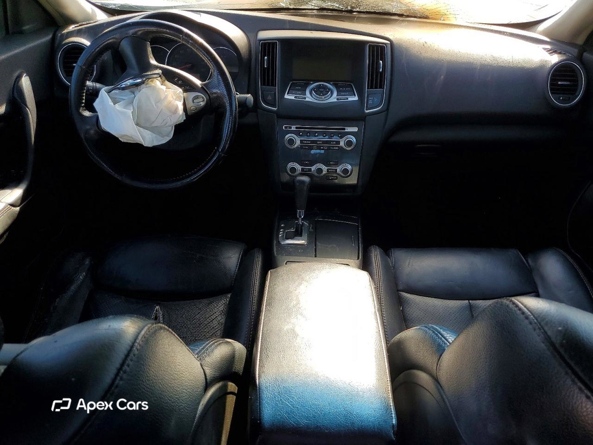 Nissan Maxima 2012