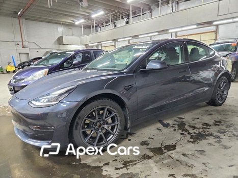Tesla Model 3 2022 - Image 1 of 14