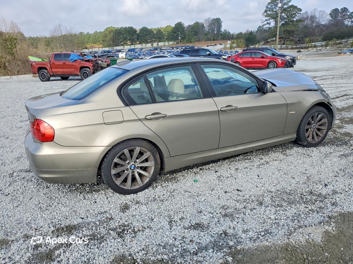 BMW Series 3 2010