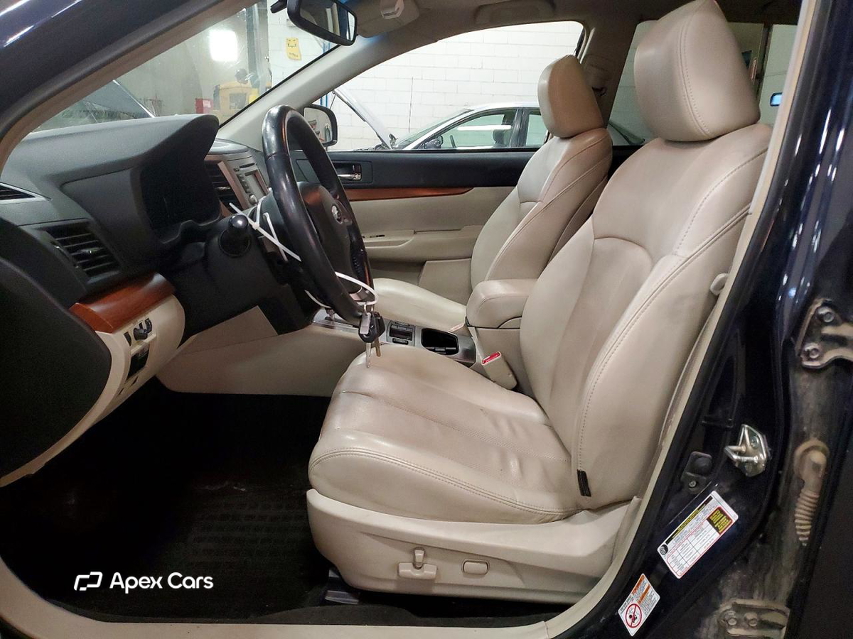 Subaru Outback 2014