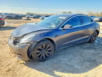 Tesla Model 3 2018