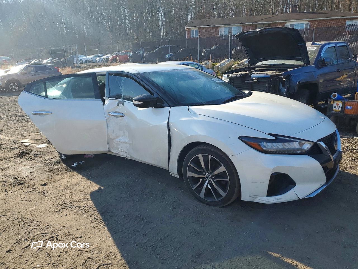Nissan Maxima 2021
