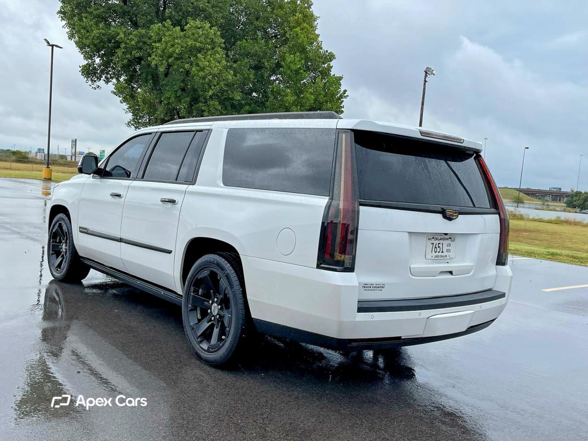Cadillac Escalade 2016
