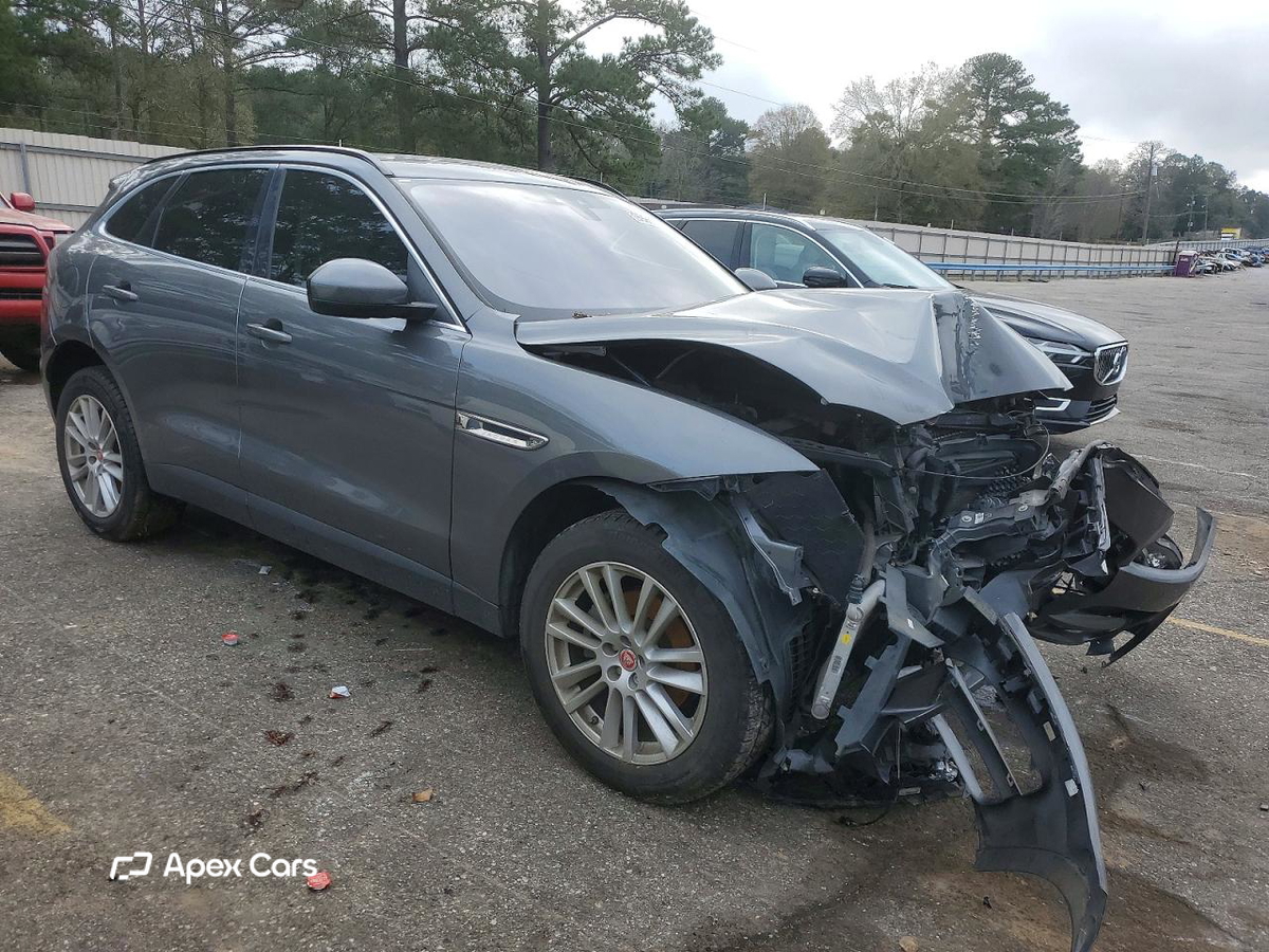 Jaguar F-Pace 2018