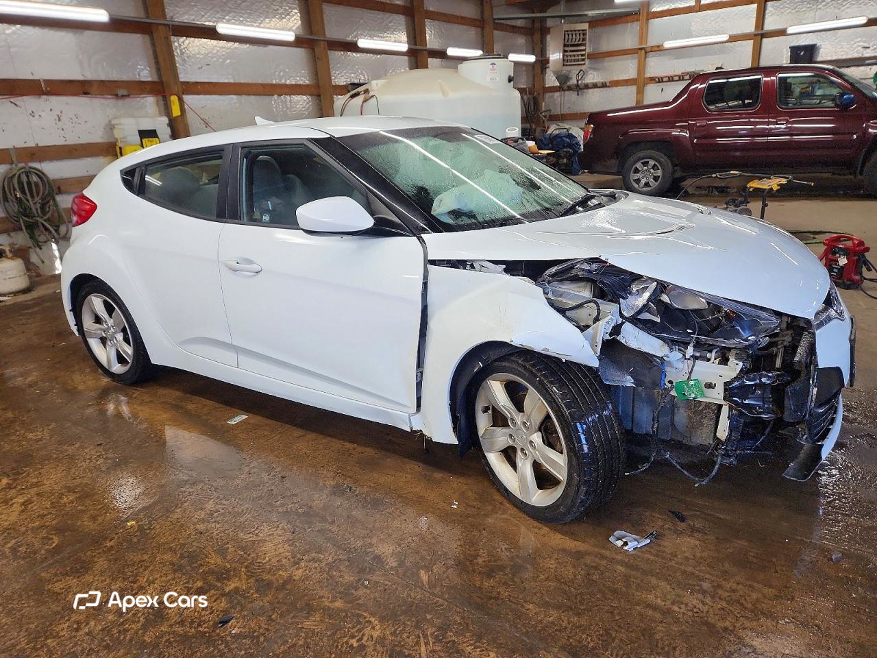 Hyundai Veloster 2013