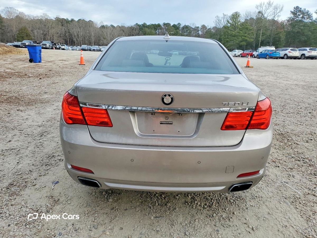 BMW Series 7 2009