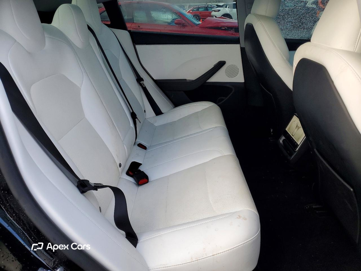 Tesla Model 3 2025