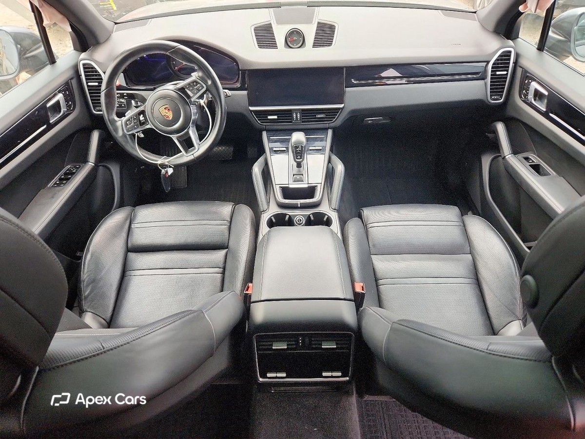 Porsche Cayenne 2020