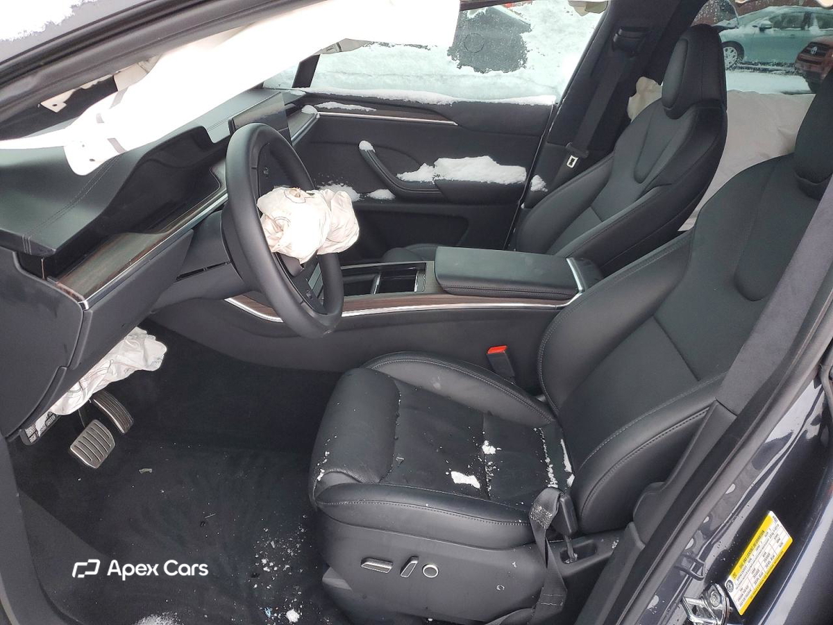 Tesla Model X 2024