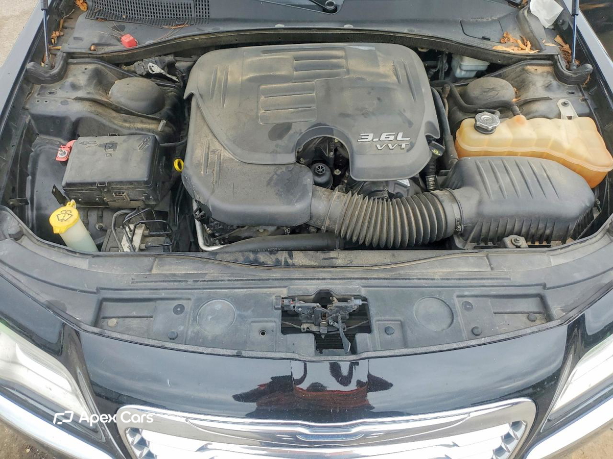 Chrysler 300 2012