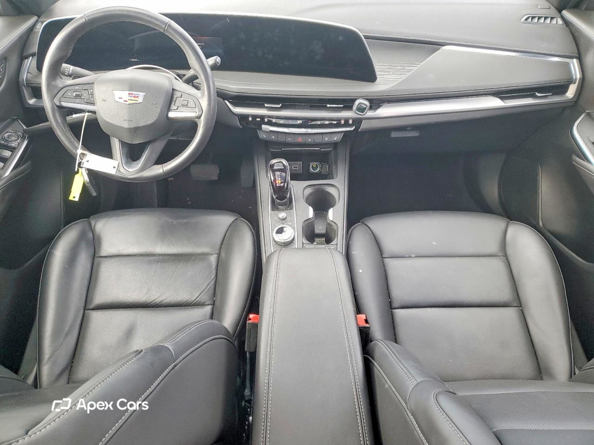Cadillac XT4 2024