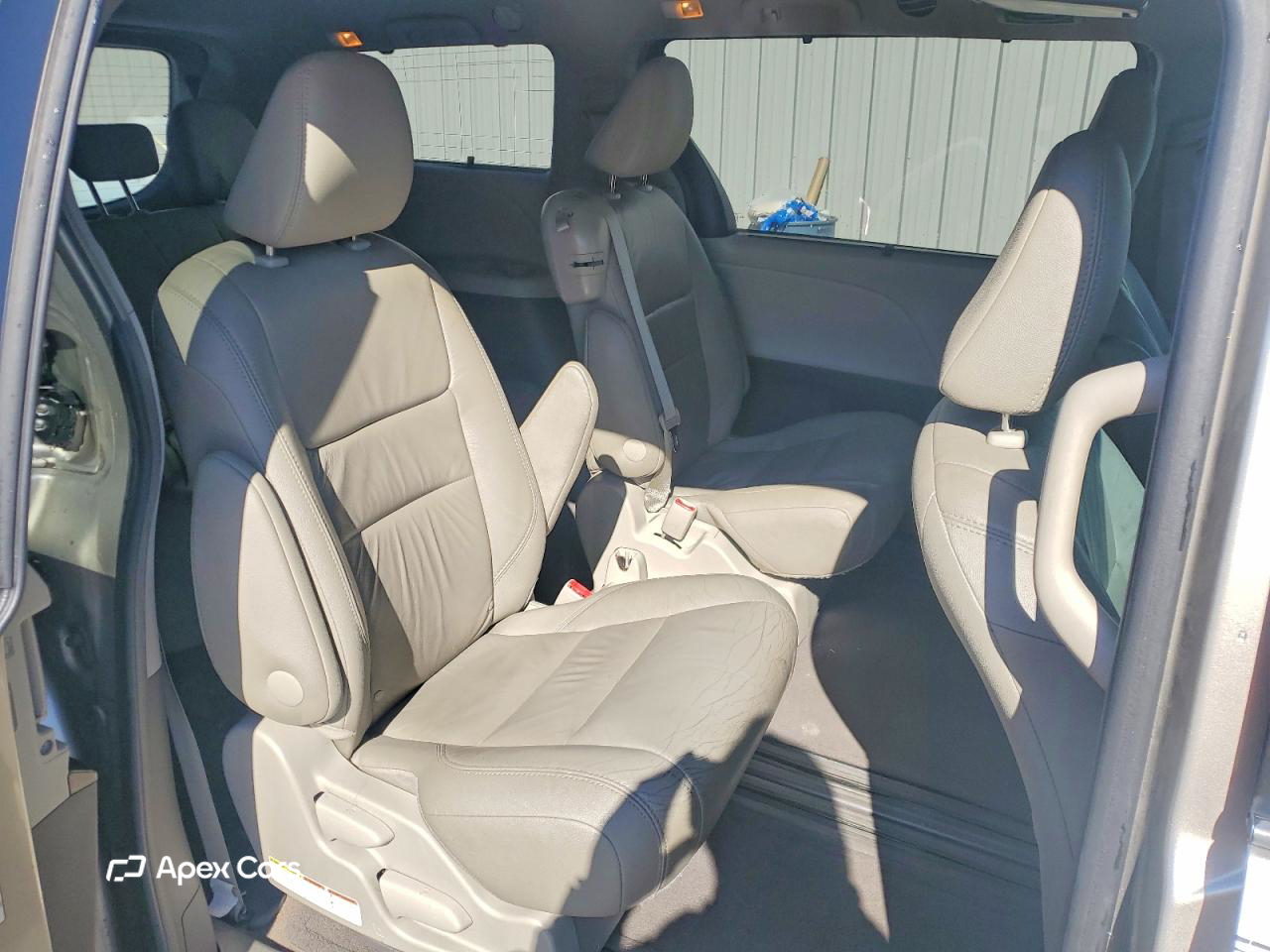 Toyota Sienna 2017