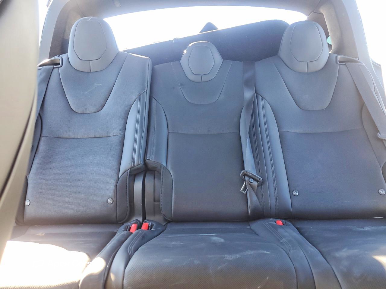 Tesla Model X 2023