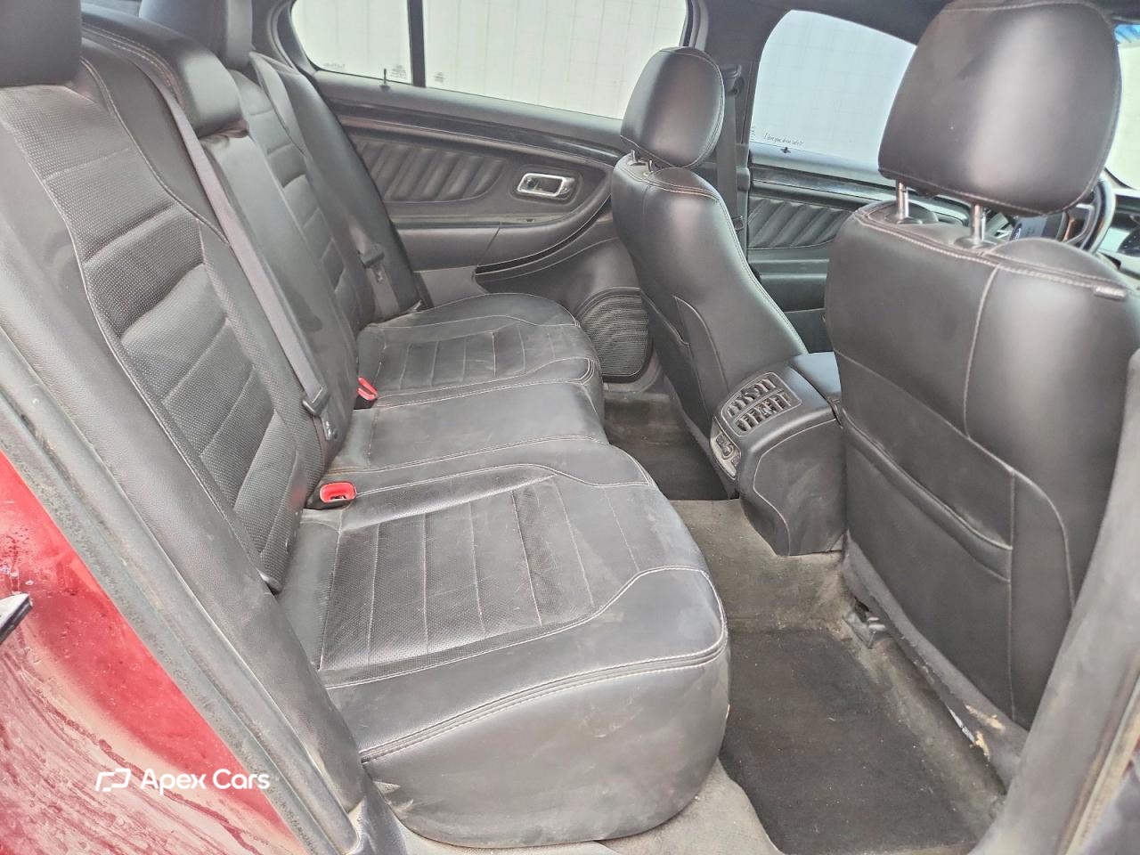 Ford Taurus 2015