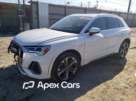 Audi Q3 2019 - Image 1 of 14