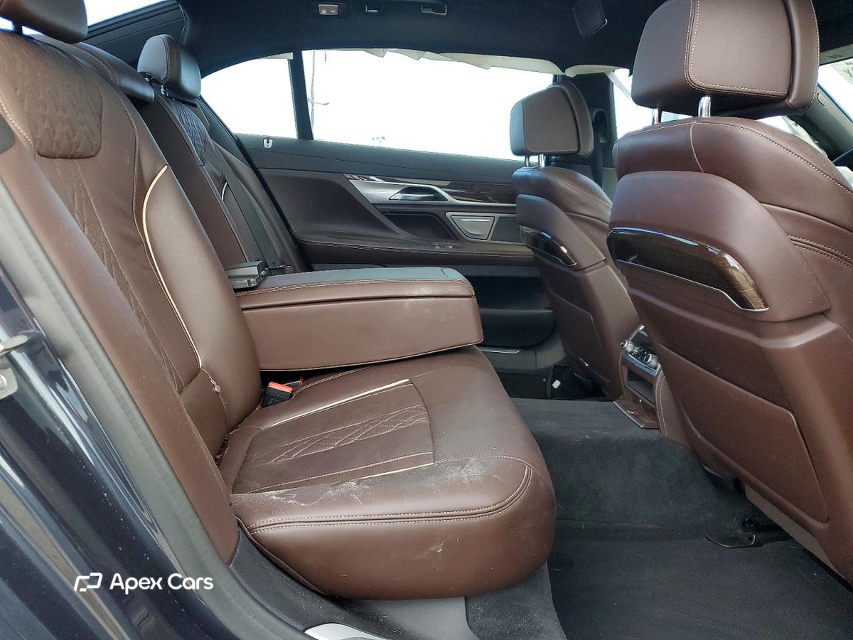 BMW Series 7 2020