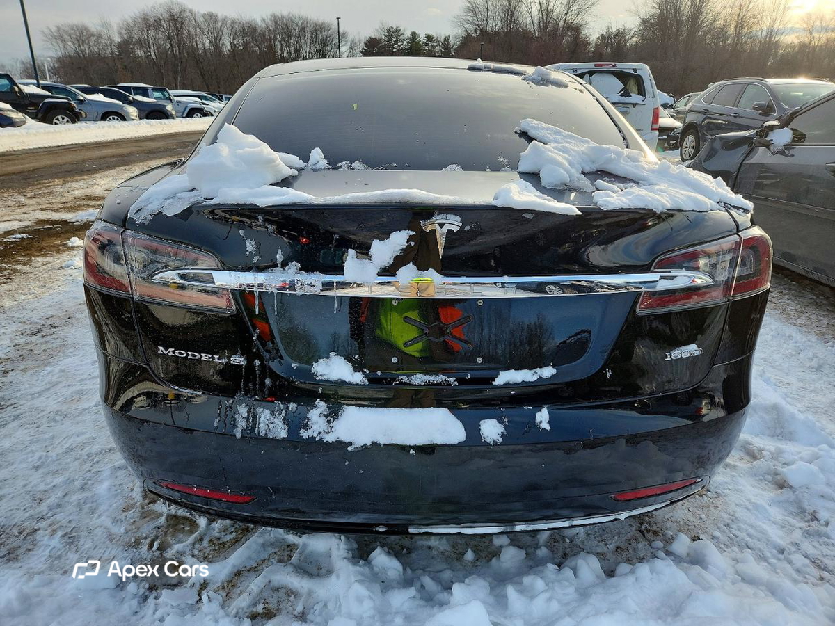 Tesla Model S 2019