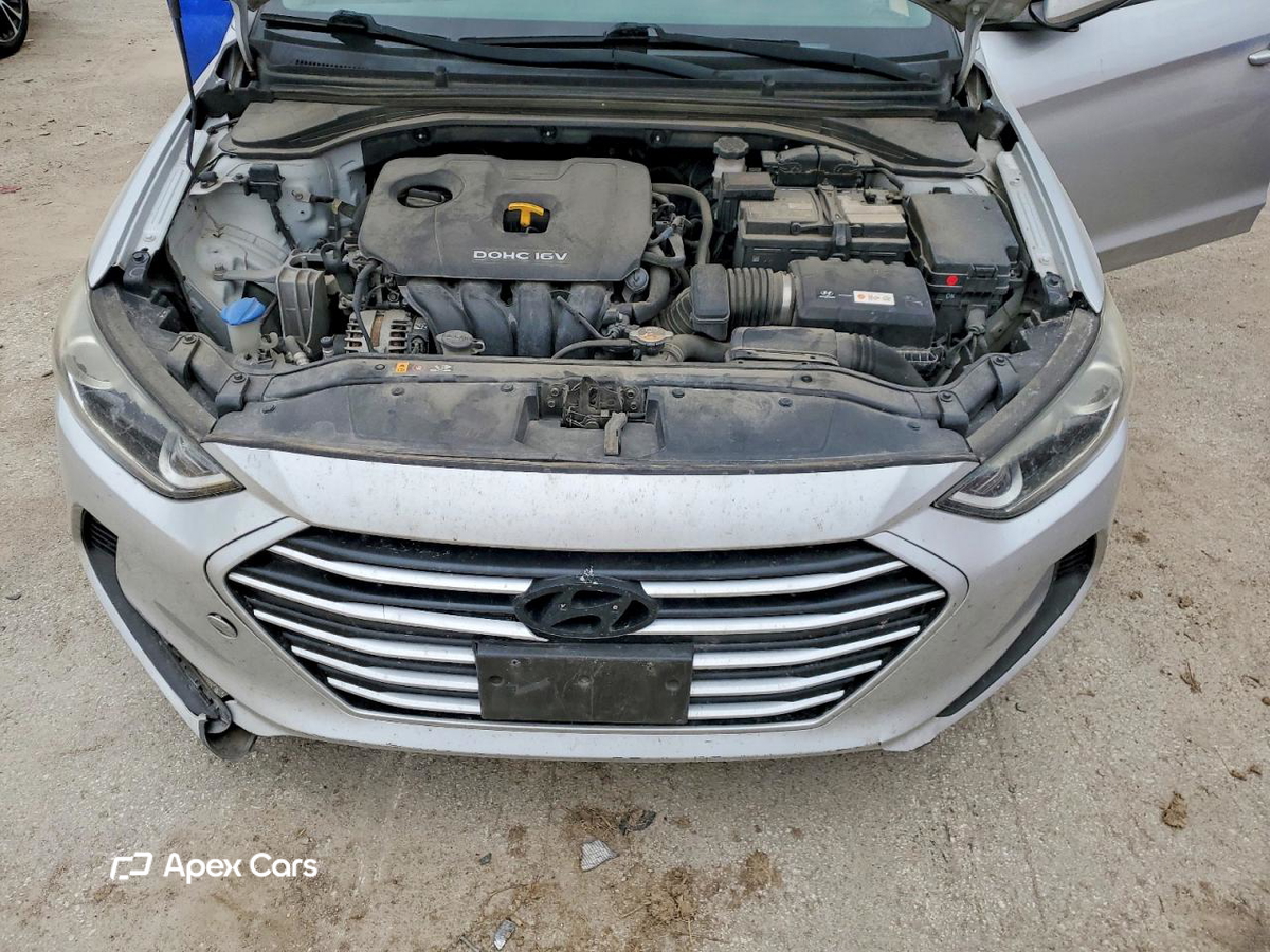 Hyundai Elantra 2017