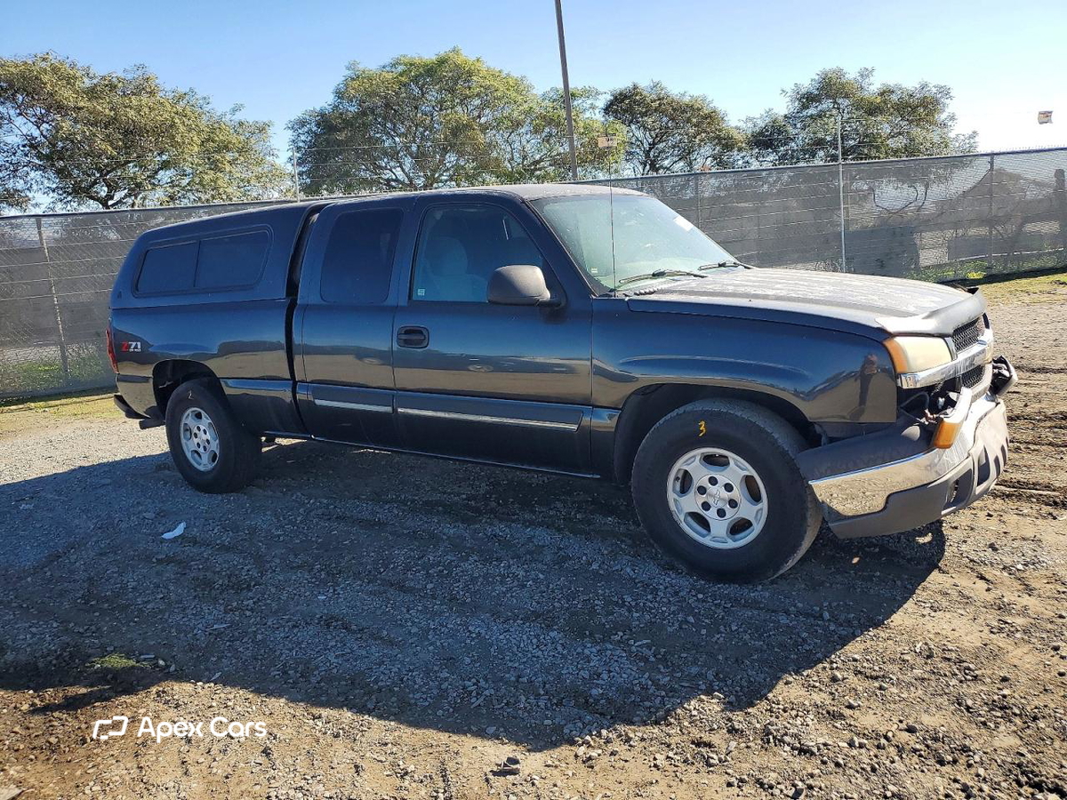 Chevrolet Silverado 2004