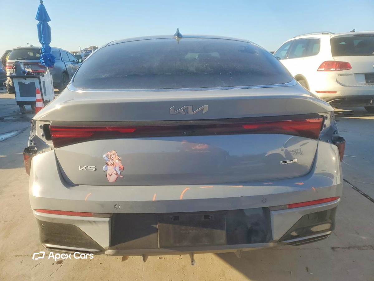 Kia K5 2025