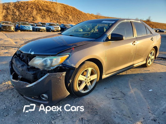 Toyota Camry 2012 - Image 1 of 13
