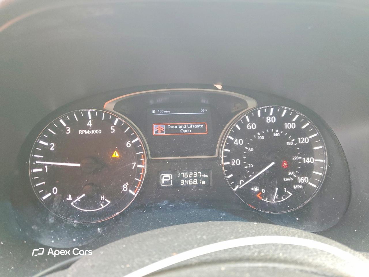 Nissan Pathfinder 2014