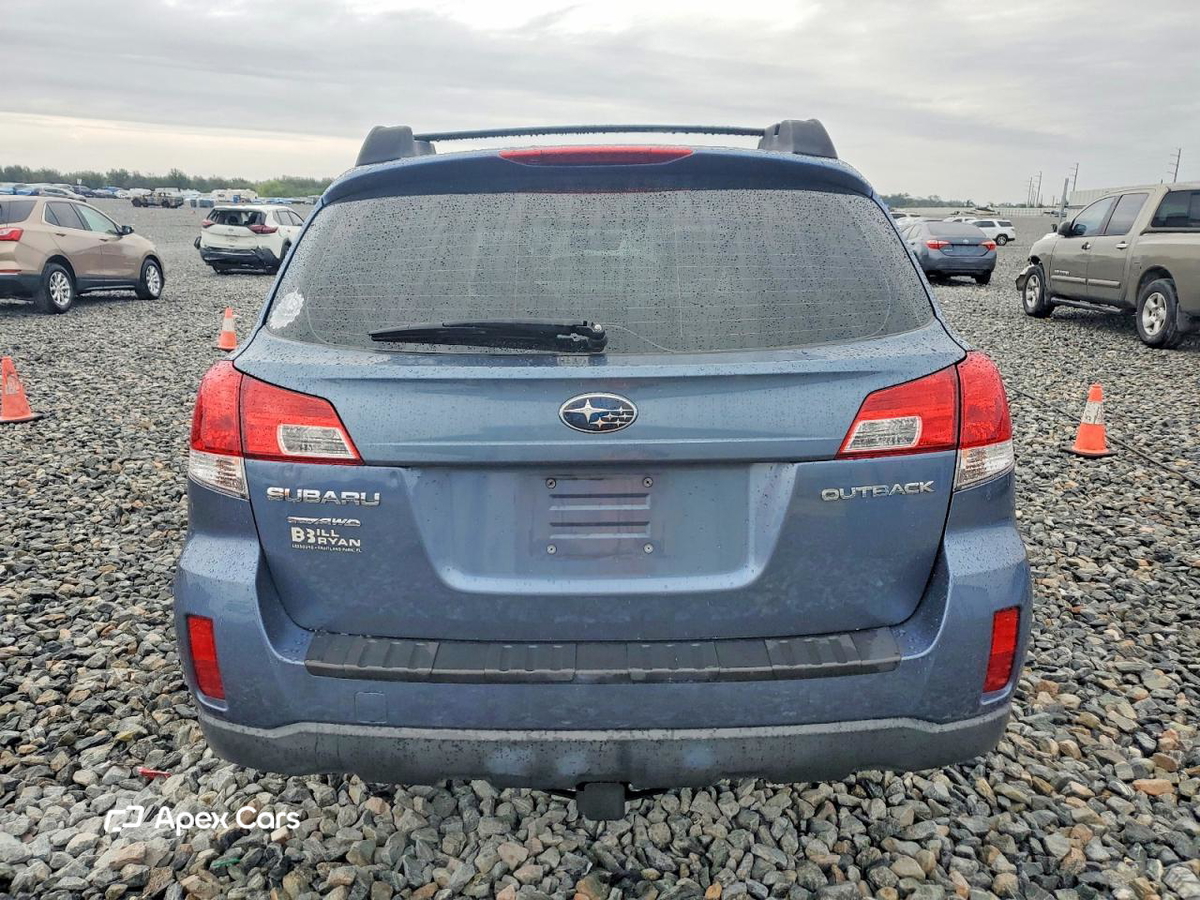 Subaru Outback 2013